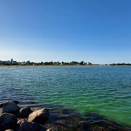 5 Person In * Kerteminde