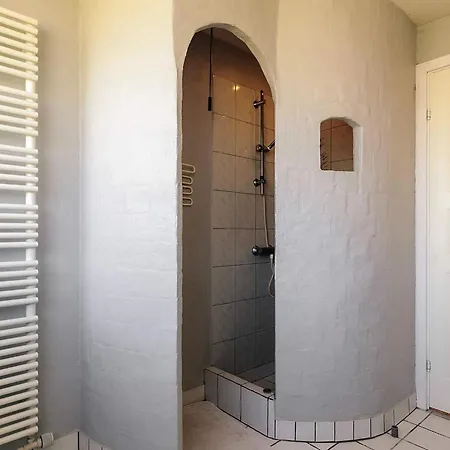 5 Person In Holiday home *