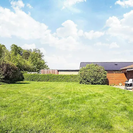 5 Person In Kerteminde