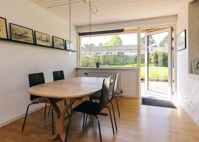 5 Person In Kerteminde